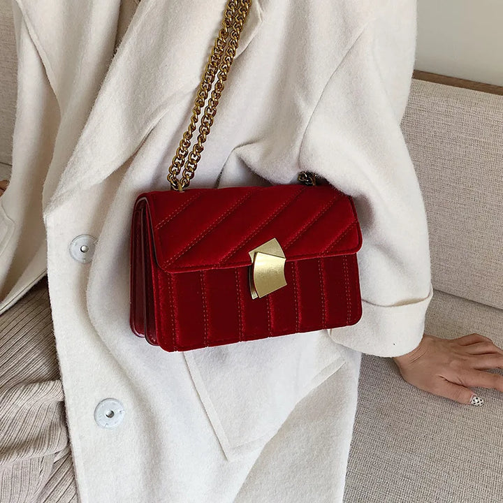 Shoulder Vintage Velvet Chain Evening Clutch - Divawearfashion