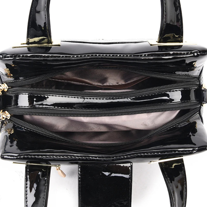 Crocodile Pattern Leather Shoulder Bag - Divawearfashion