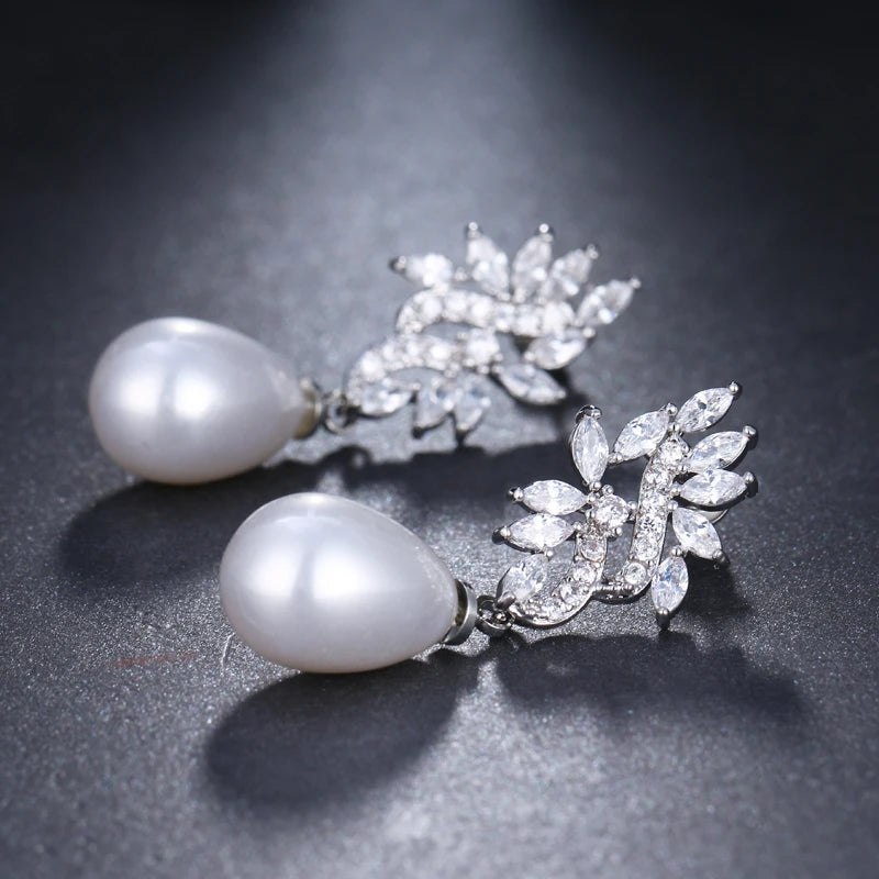 Pearl CZ Stone Fashion Crystal Earring Stud - Divawearfashion