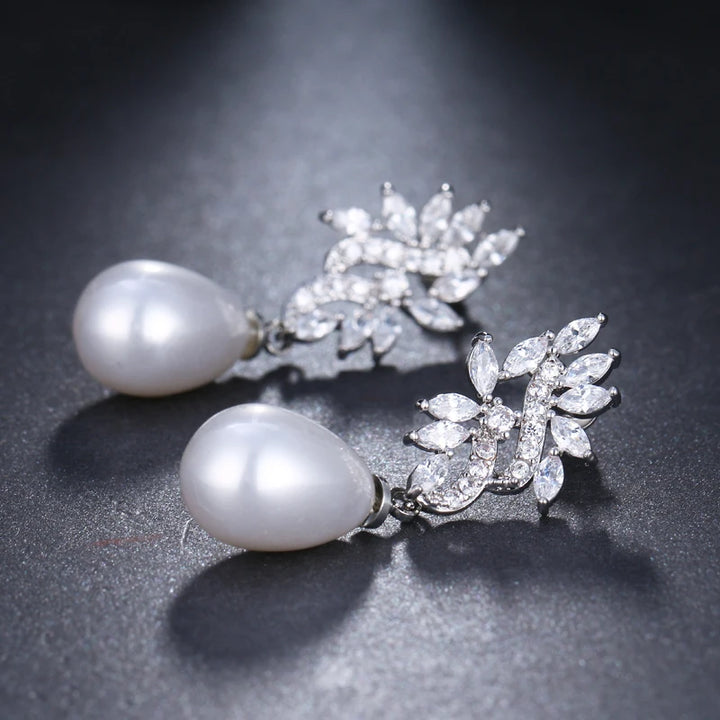 Pearl CZ Stone Fashion Crystal Earring Stud - Divawearfashion