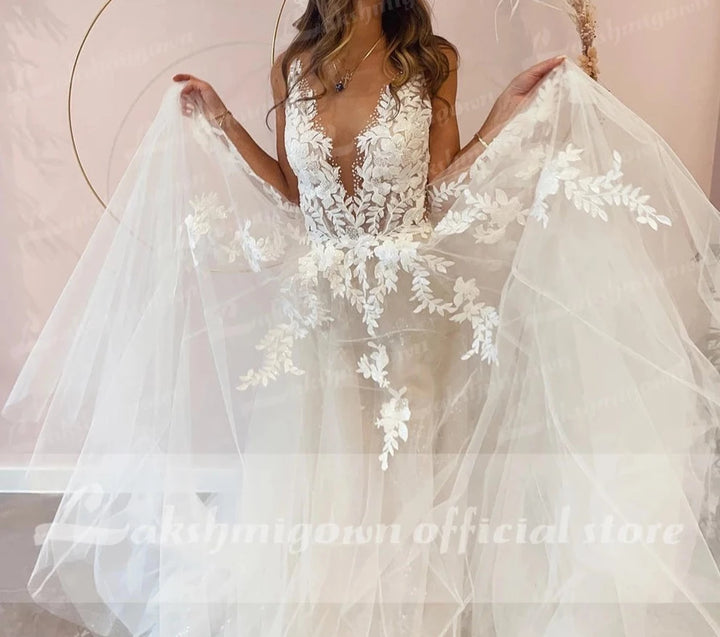 A-Line Backless Lace Applique Beaded Off White Tulle Wedding Gowns - Divawearfashion