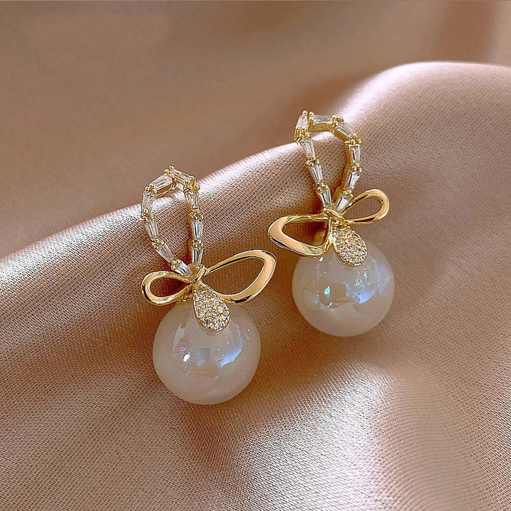 Gold Pearl Drop Earrings - Divawearfashion