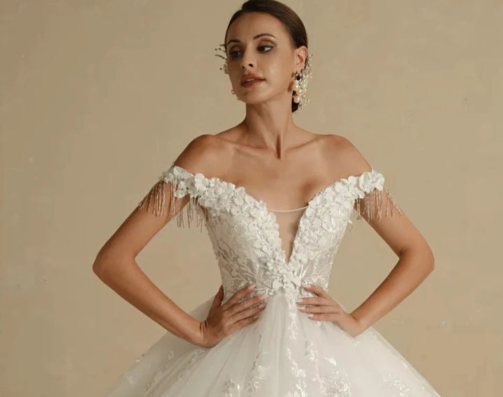 Off Shoulder Sleeveless V Neck Lace Princess Wedding Gown - Divawearfashion