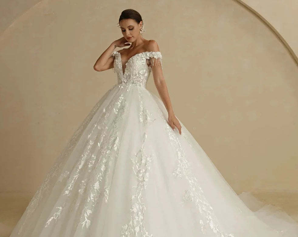 Off Shoulder Sleeveless V Neck Lace Princess Wedding Gown - Divawearfashion